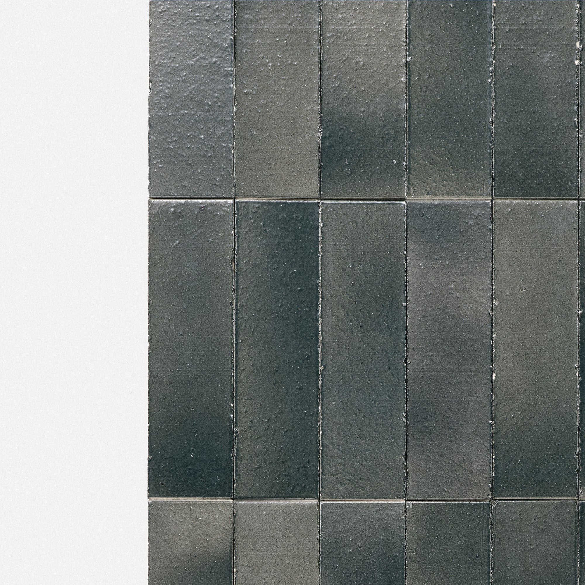 SOLID Tile / gray