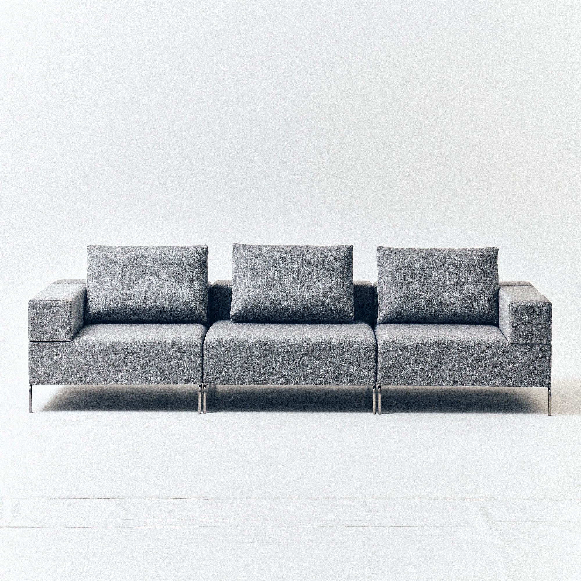 BOX Sofa 3P / light gray